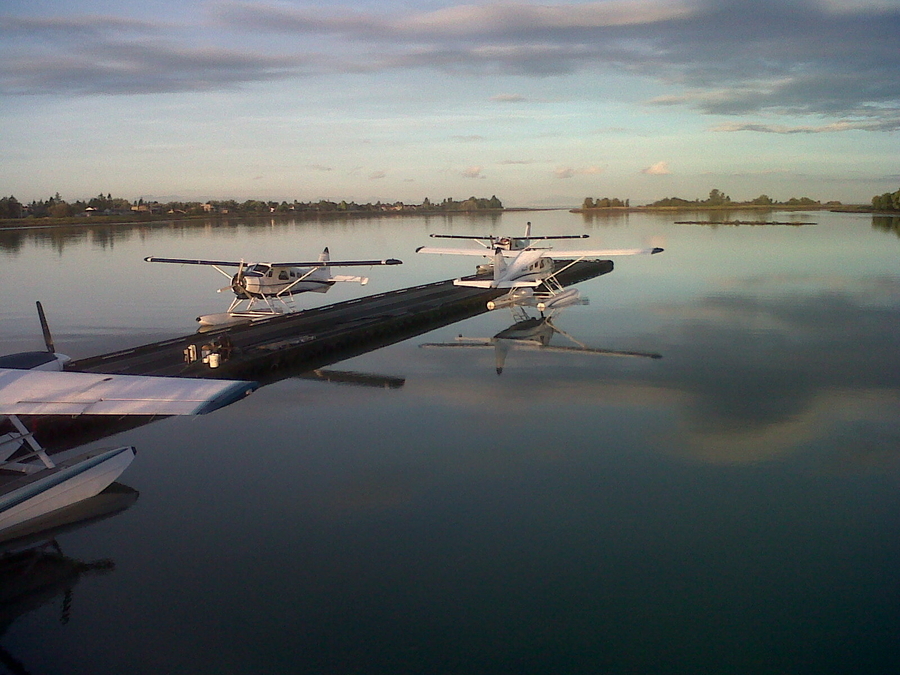 Floatplanes on Fraser River