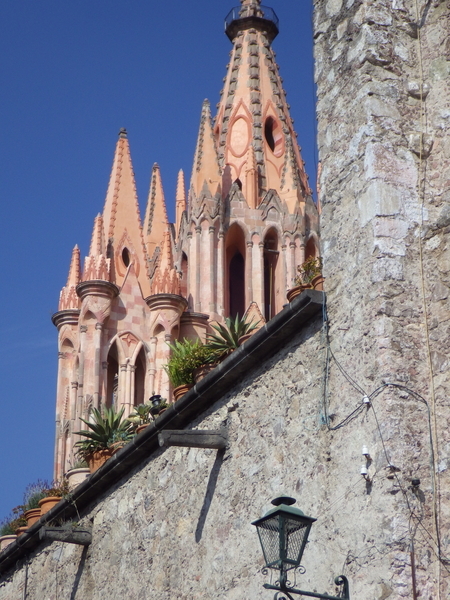 Peaking at La Parroquia